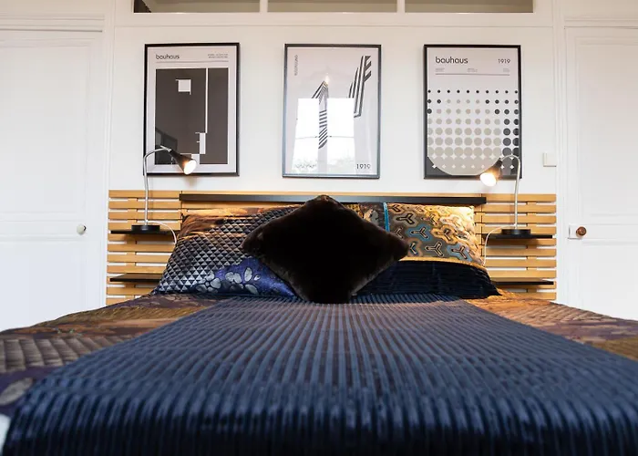 Bed I 80m2 D'exception Au Centre D'angers Ανζέρ